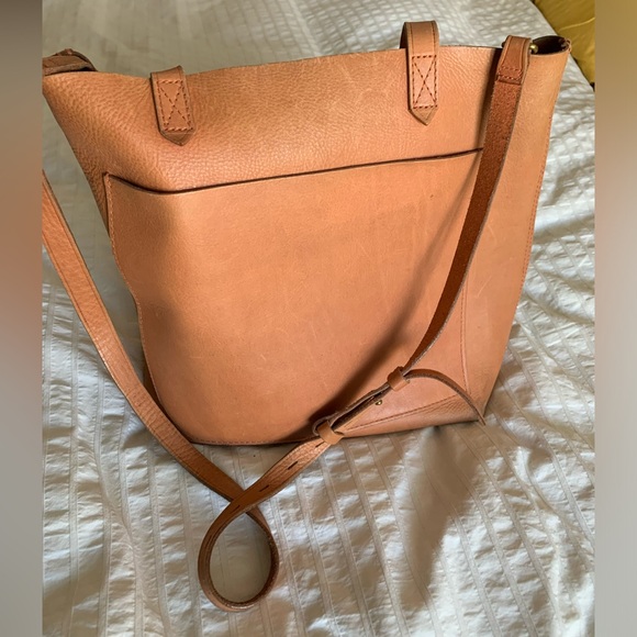 *SOLD* Madewell Medium Transport Tote - Picture 8 of 8